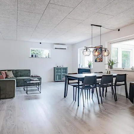 Preciosa Casa De 4 En Væggerløse * Bøtø By