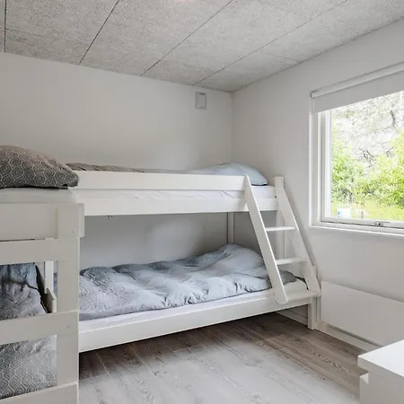 בית נופש 3 Bedroom Cozy In Vaeggerlose *