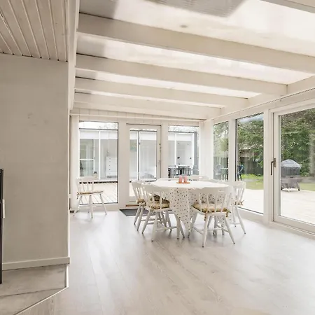 3 Bedroom Cozy In Vaeggerlose בית נופש *